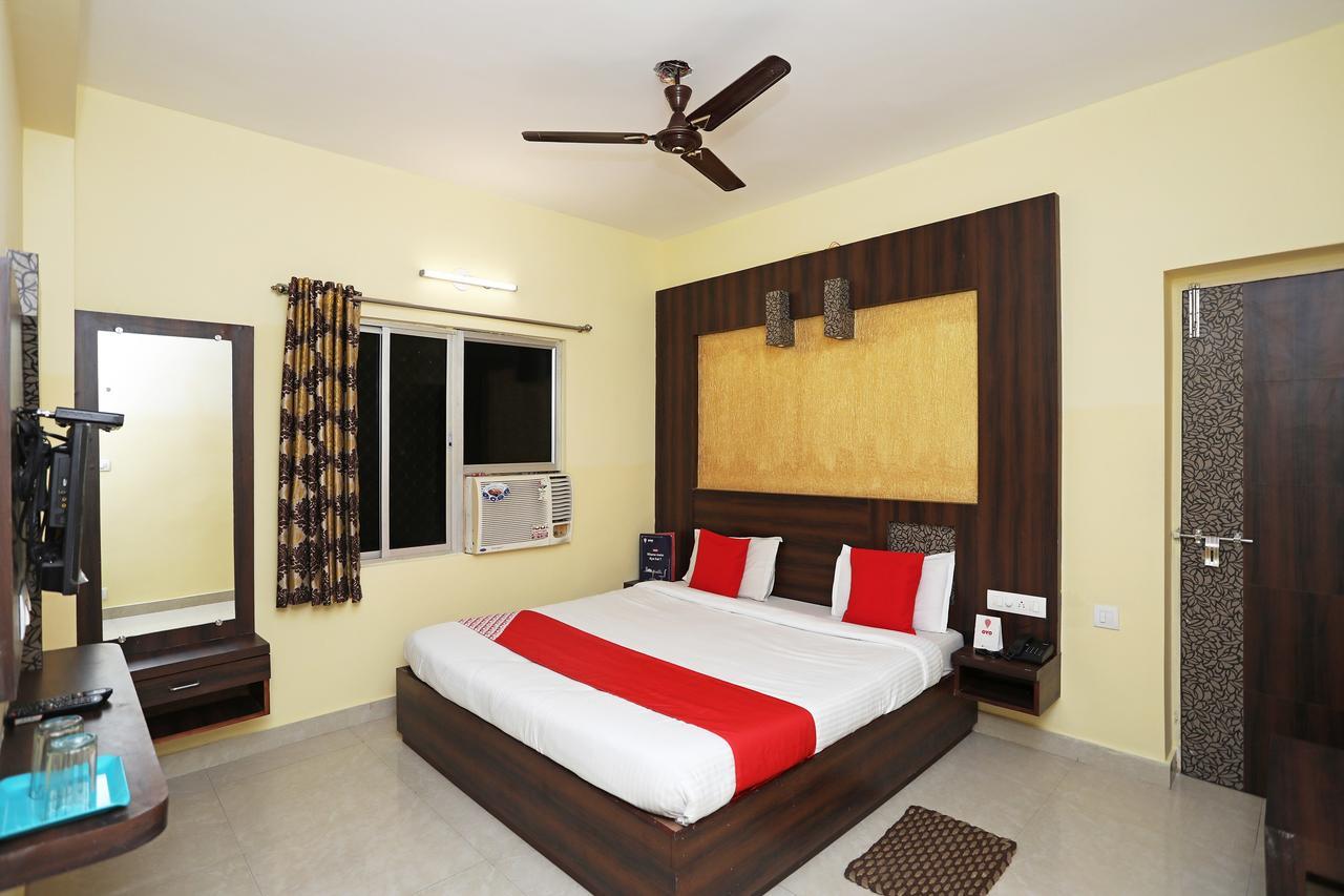 Oyo 15206 Hotel Sonar Gaon Puri Eksteriør billede