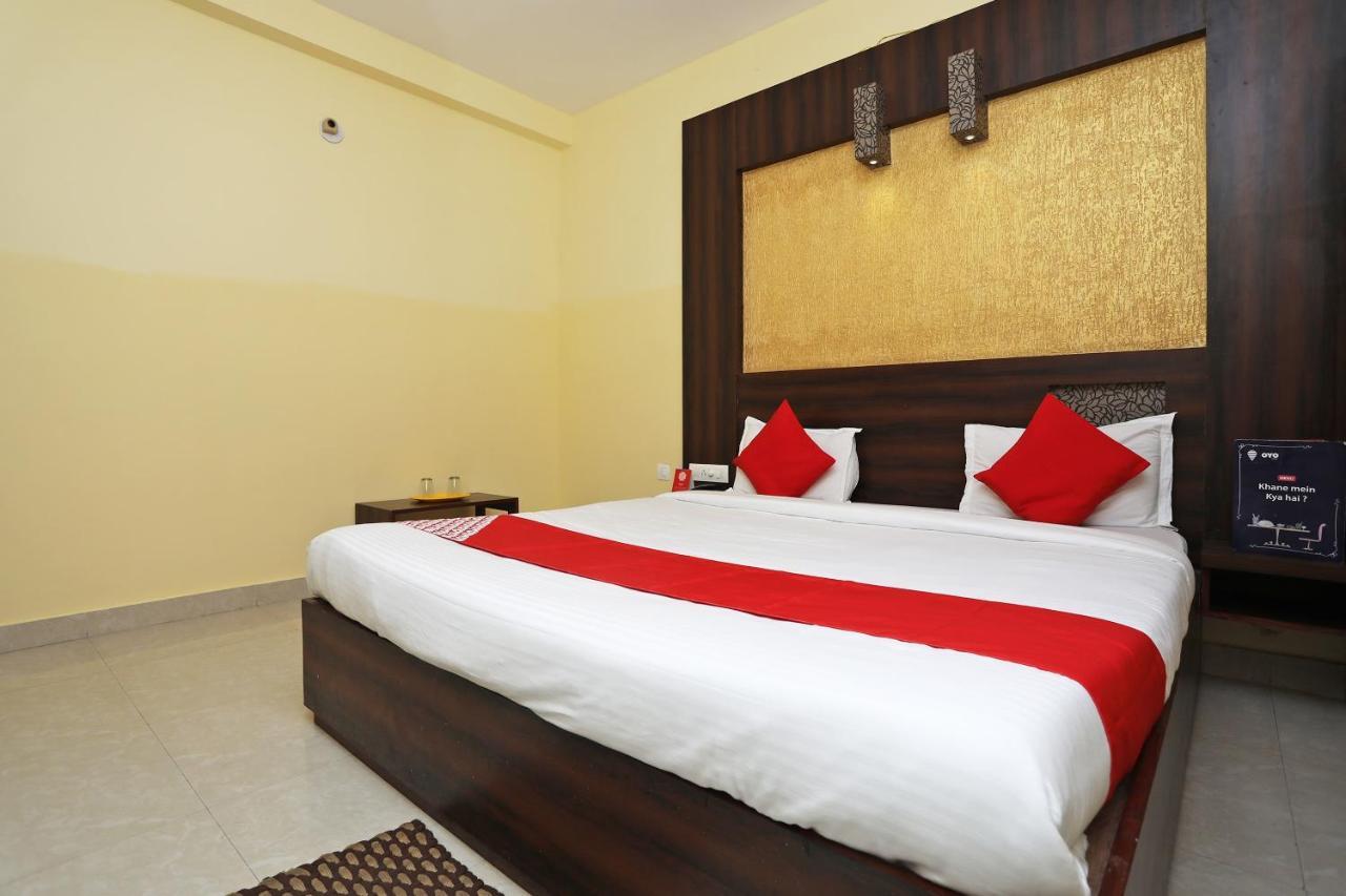 Oyo 15206 Hotel Sonar Gaon Puri Eksteriør billede